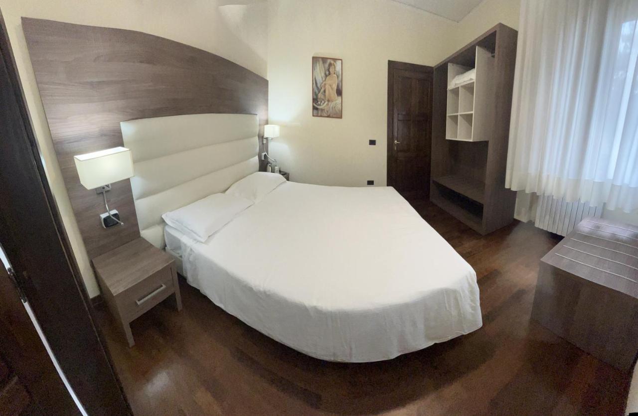 King Room,1338569099:JPEG