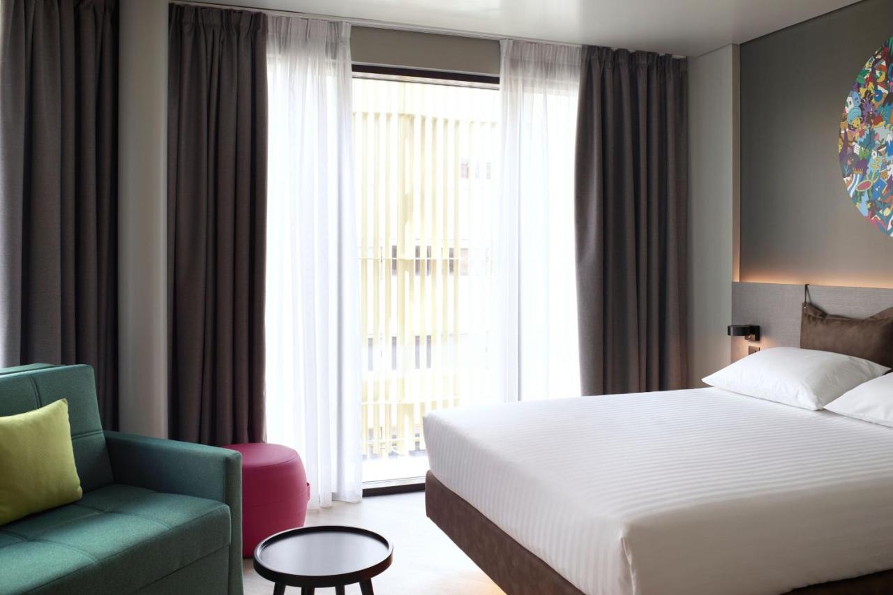Moxified Triple Room with City View