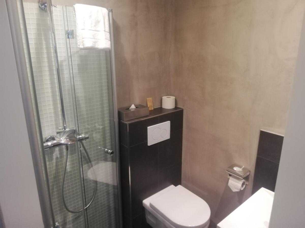 Budget Single Room