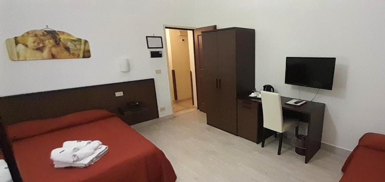 Small Double or Twin Room