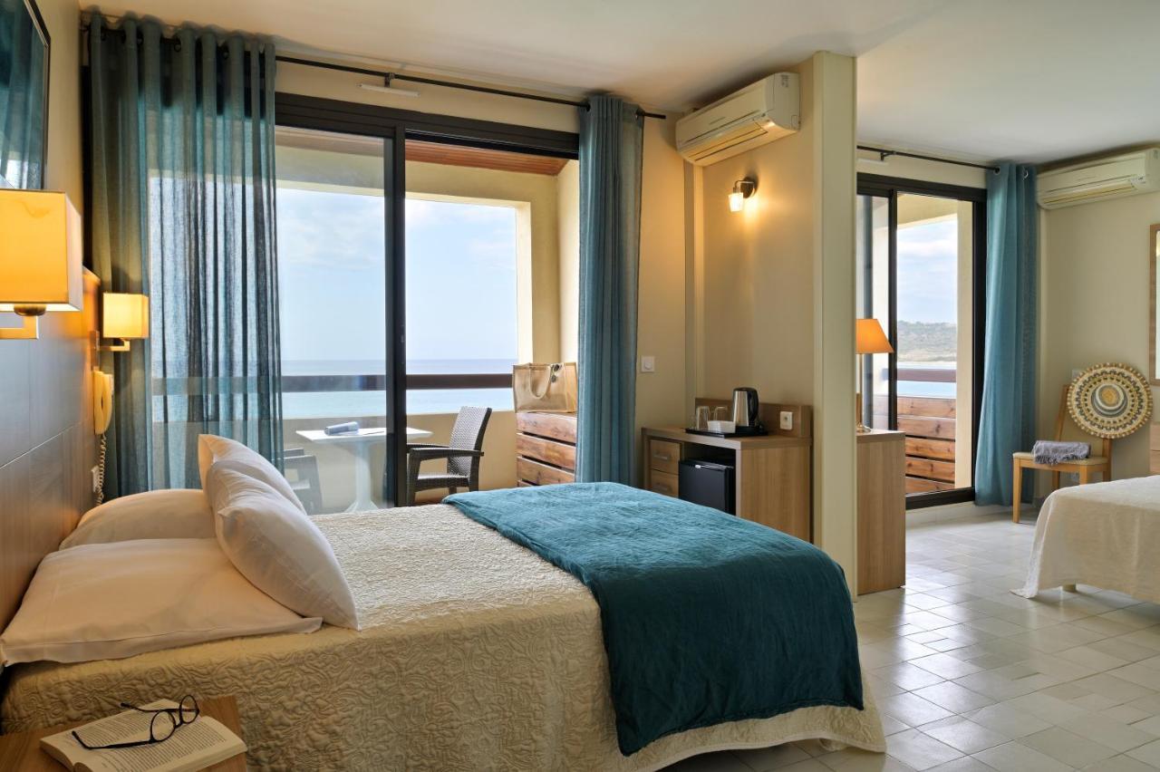 Double or Twin Room Terrace Sea View