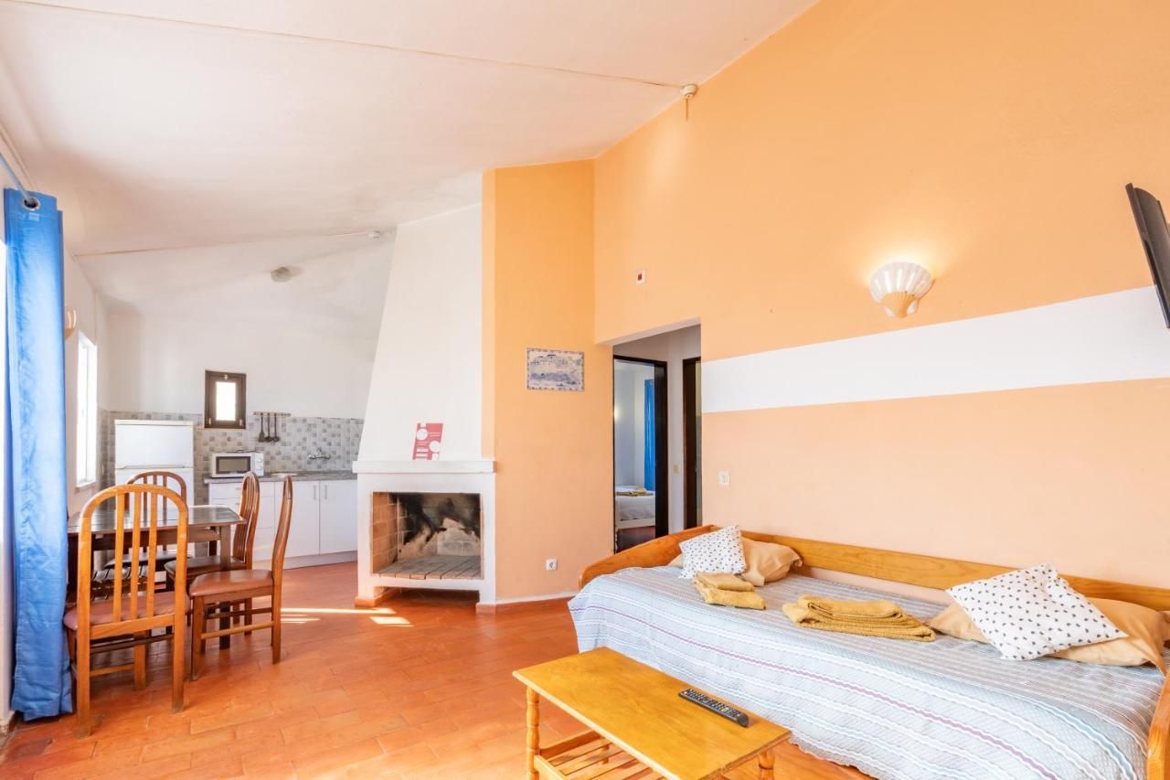 Apartamento com 2 Quartos