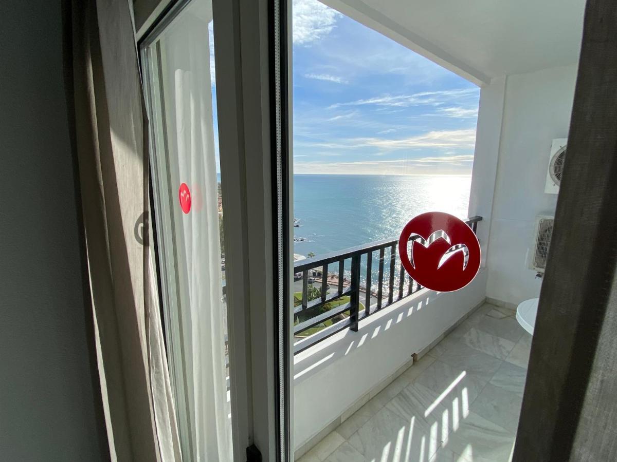 One-Bedroom Apartment Sea View