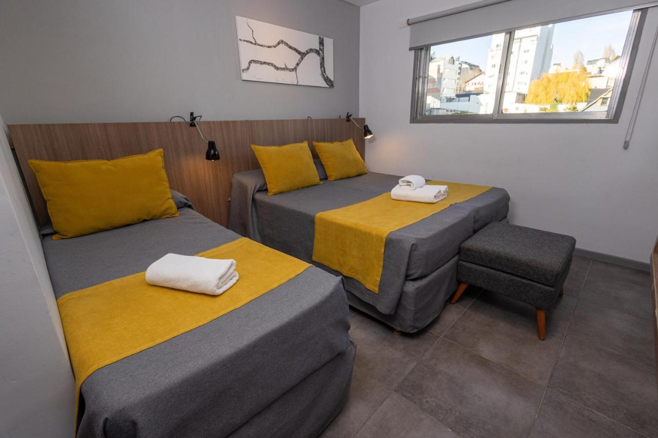Quarto Triplo Básico