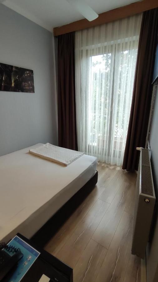 Quarto Duplo com Vista do Jardim