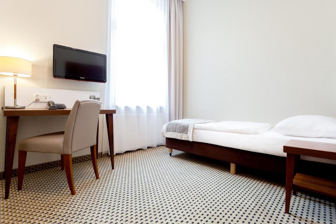 Economy Single Room