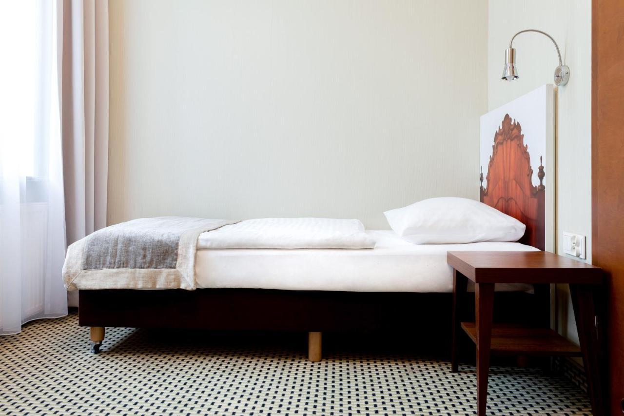 Economy Single Room