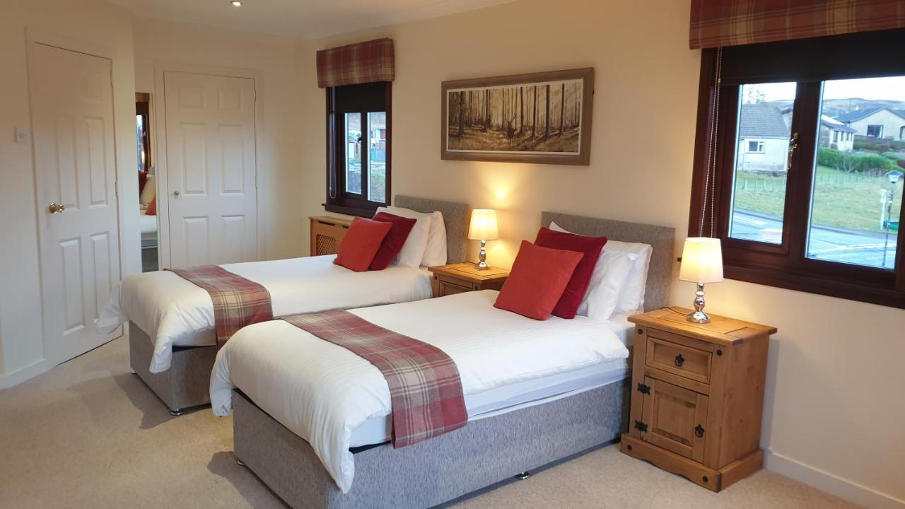 Twin Room with Lake View