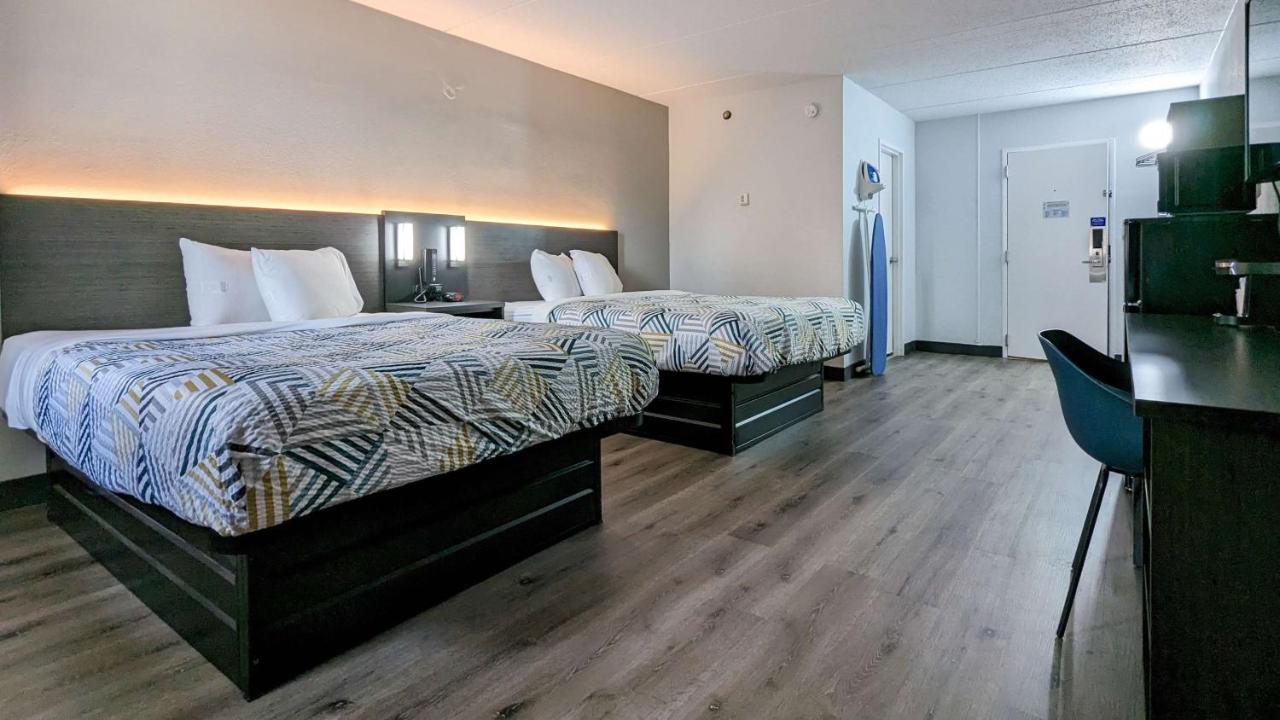 Quadruple Room Disability Access Non-Smoking