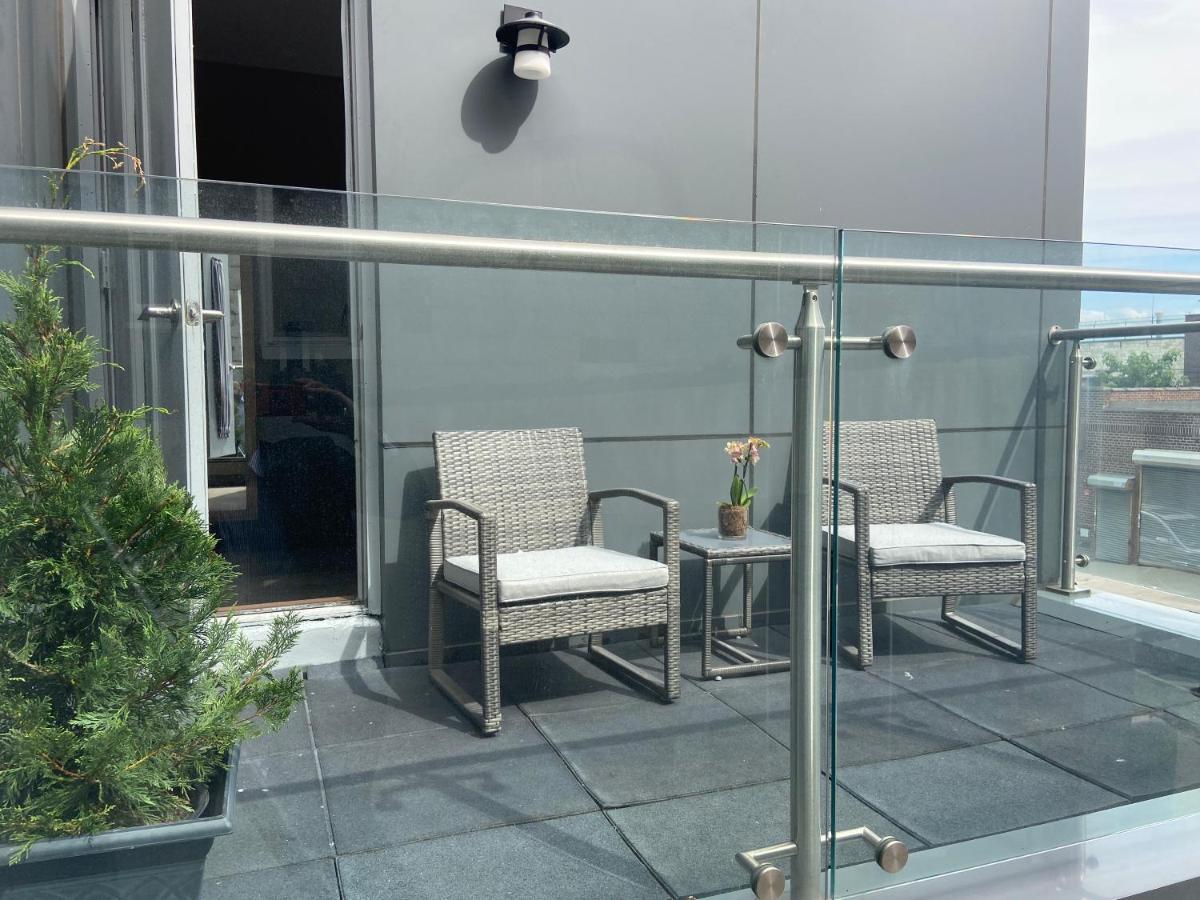 Superior Double Room with Two Double Beds - Non Smoking