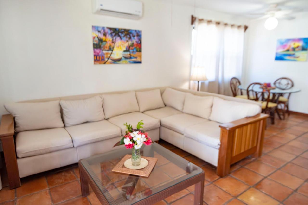 Standard Oceanfront 1A -Ground Floor