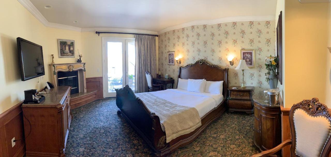 King Room,1424479797:JPEG
