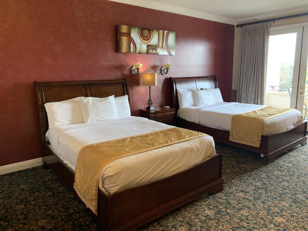 Standard Queen Room,1424478405:JPEG