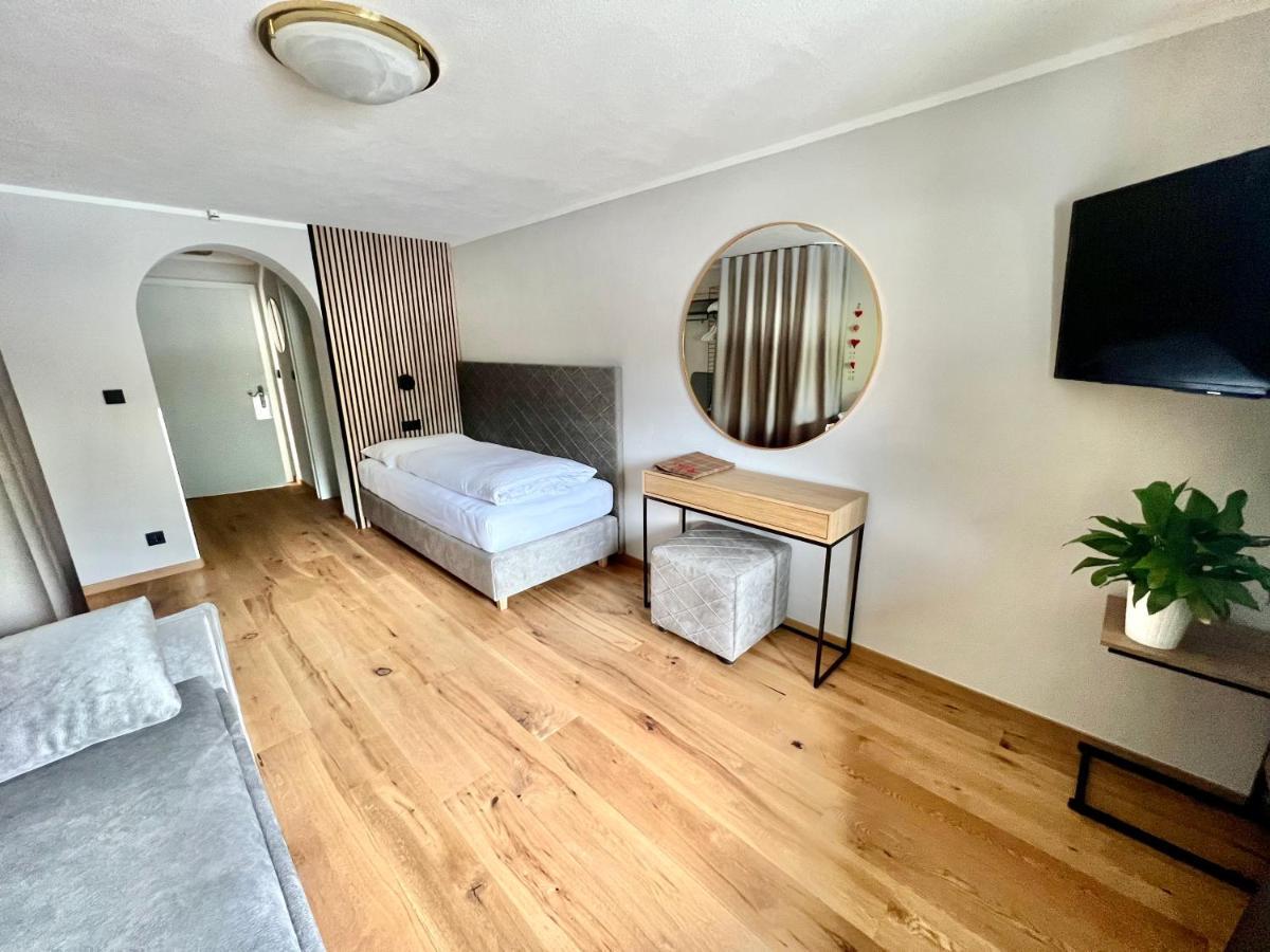 Single Room Bathroom
