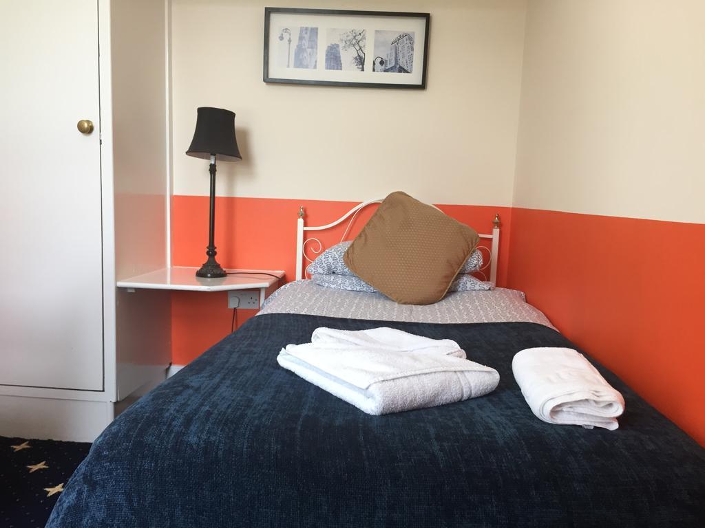 Budget Single Room