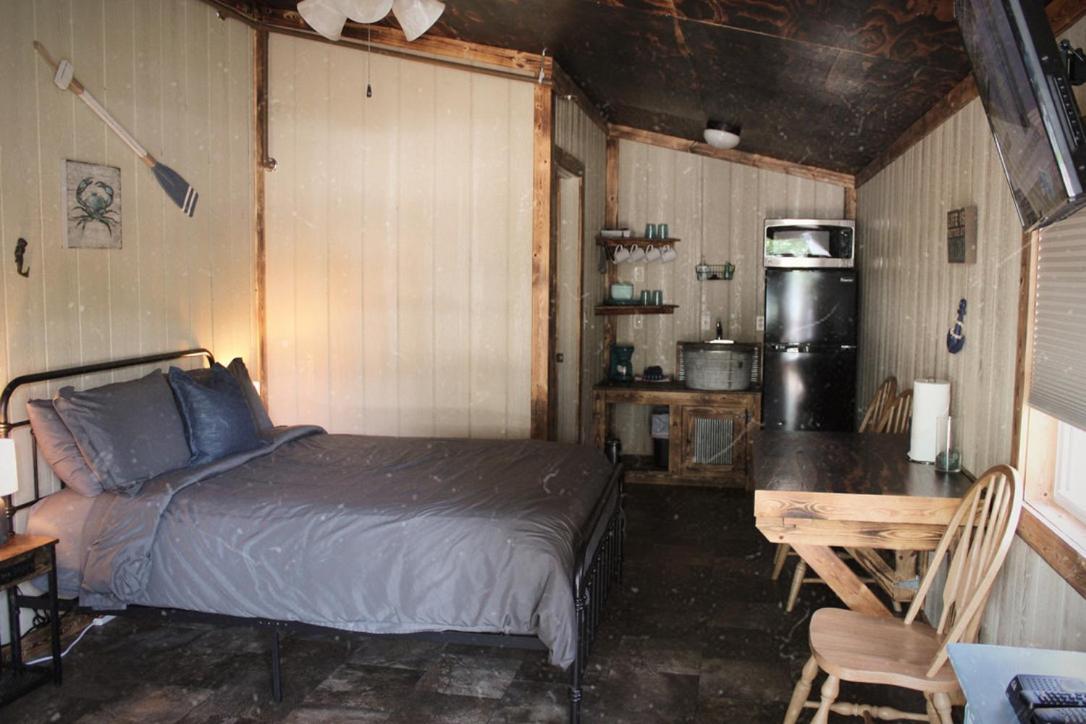 Studio Lake View,1537733323:JPEG