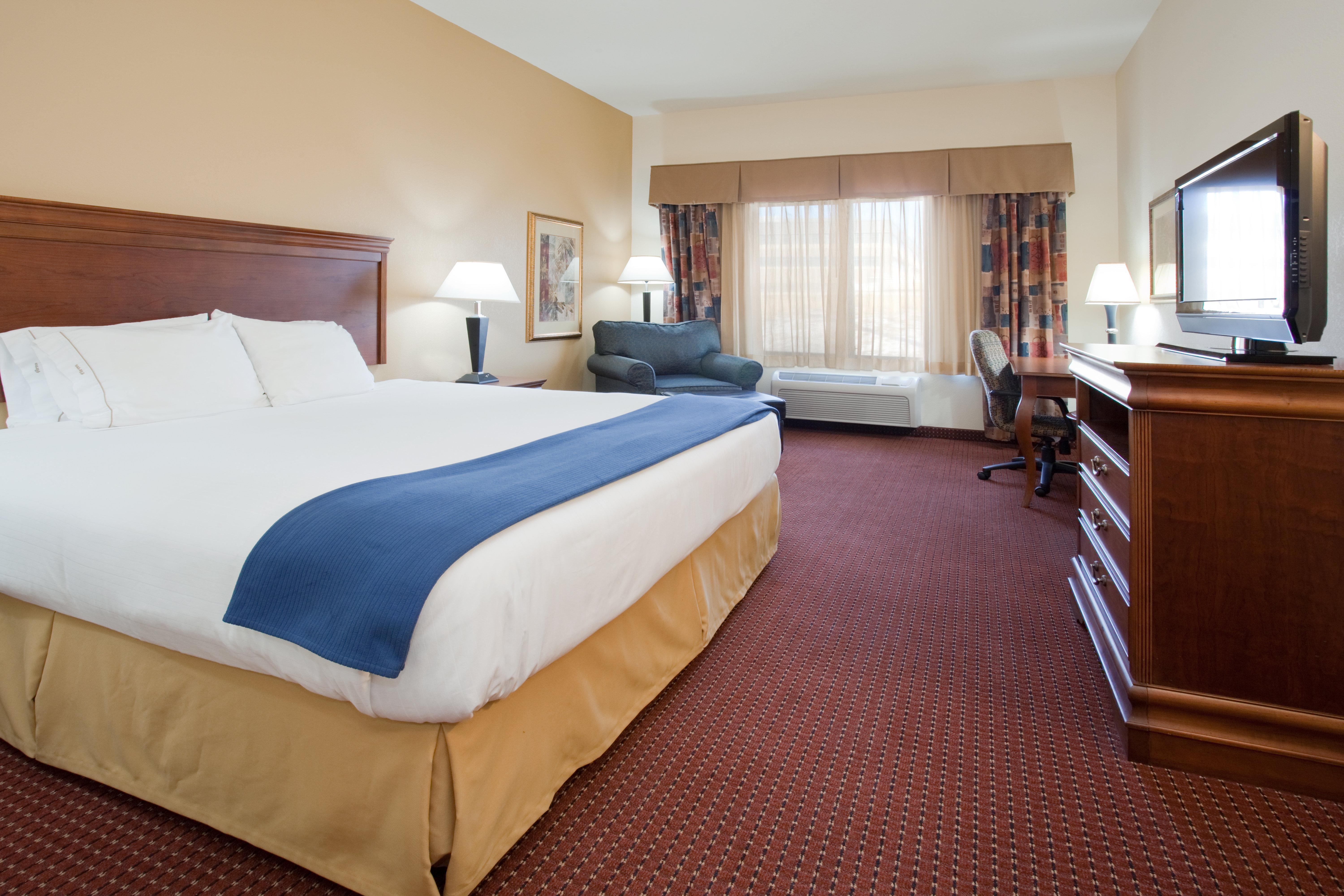 Standard King Room