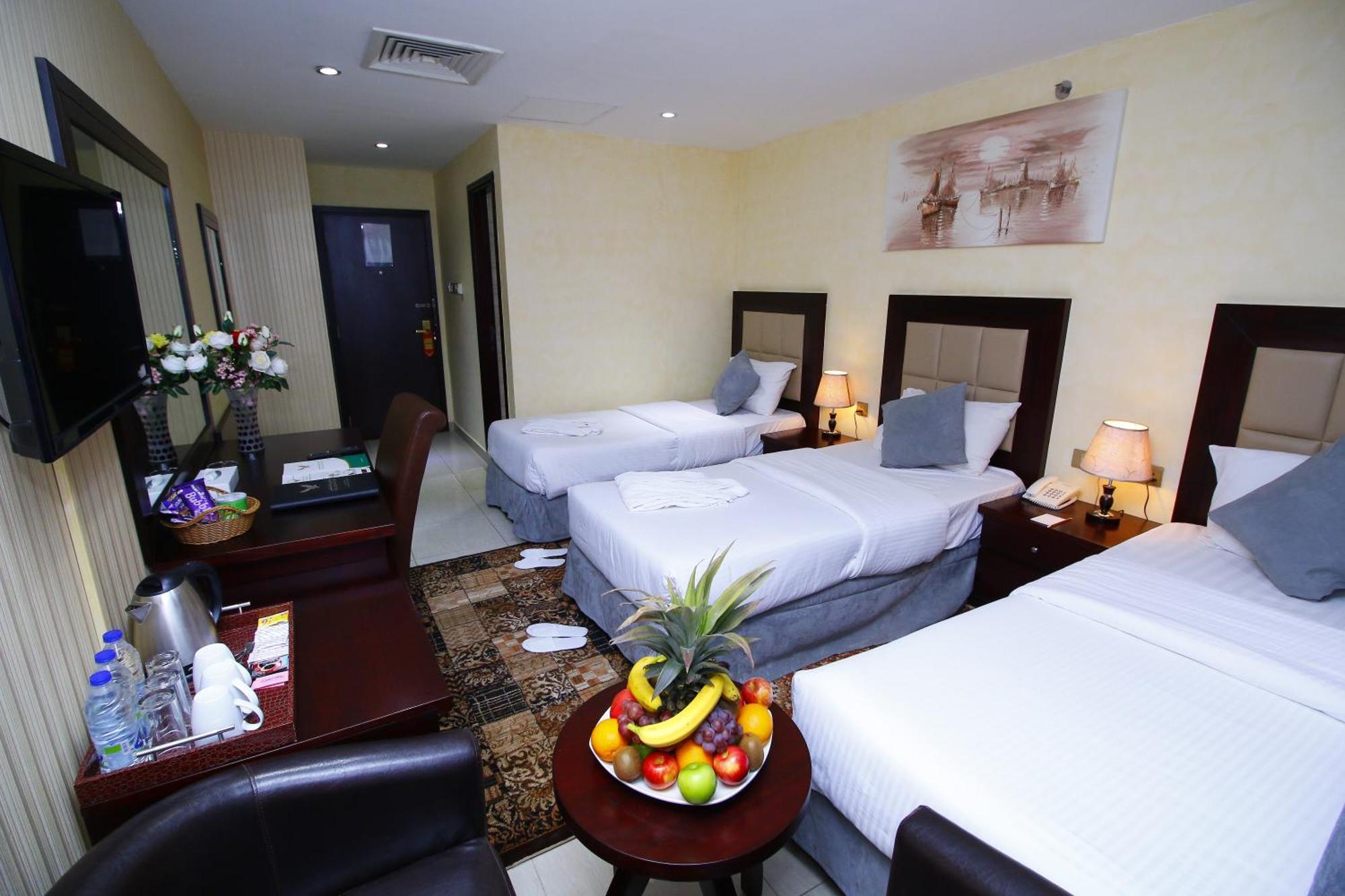 Triple Room