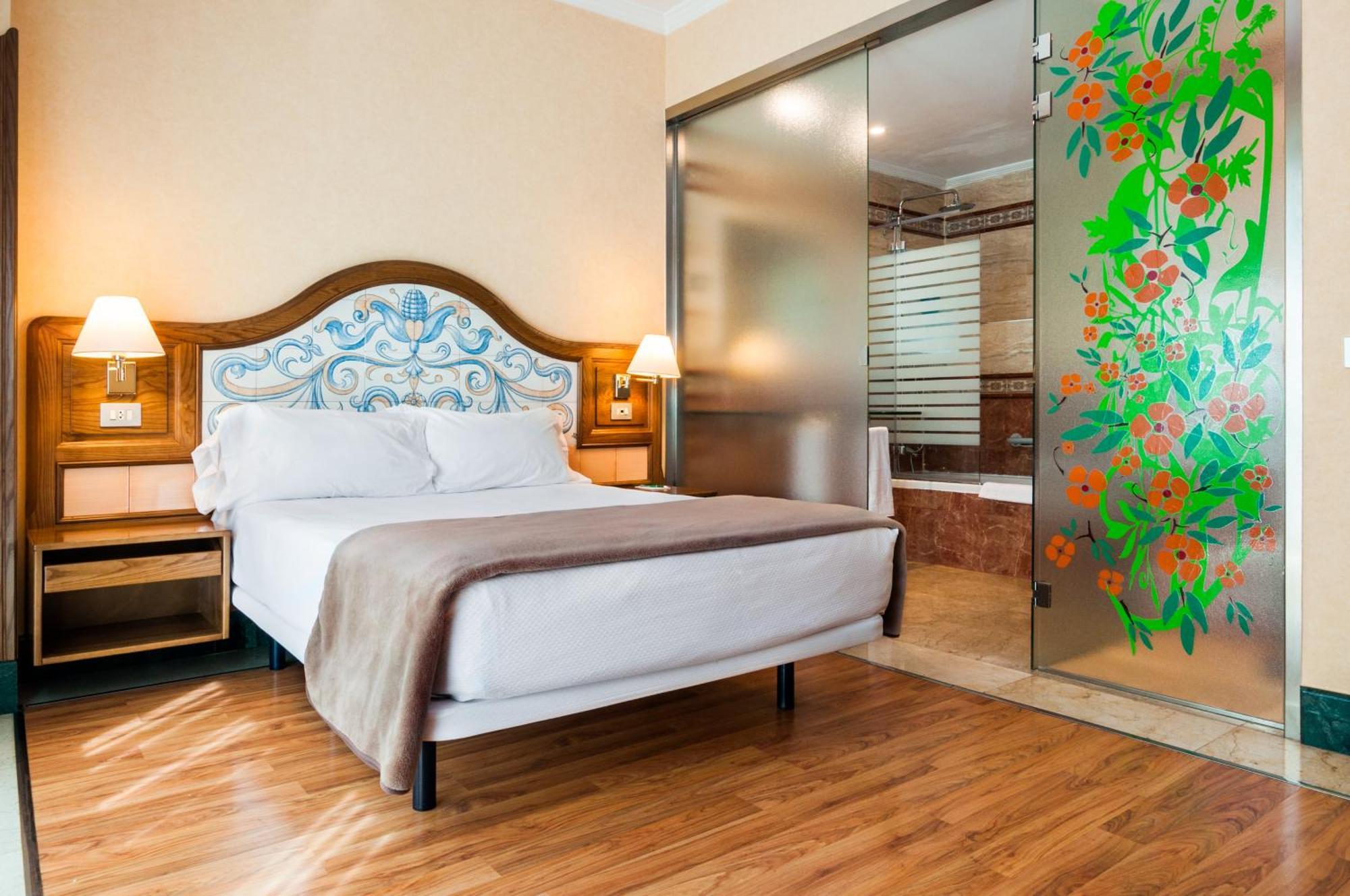 Double or Twin Room Extra Bed,1443933700:JPEG