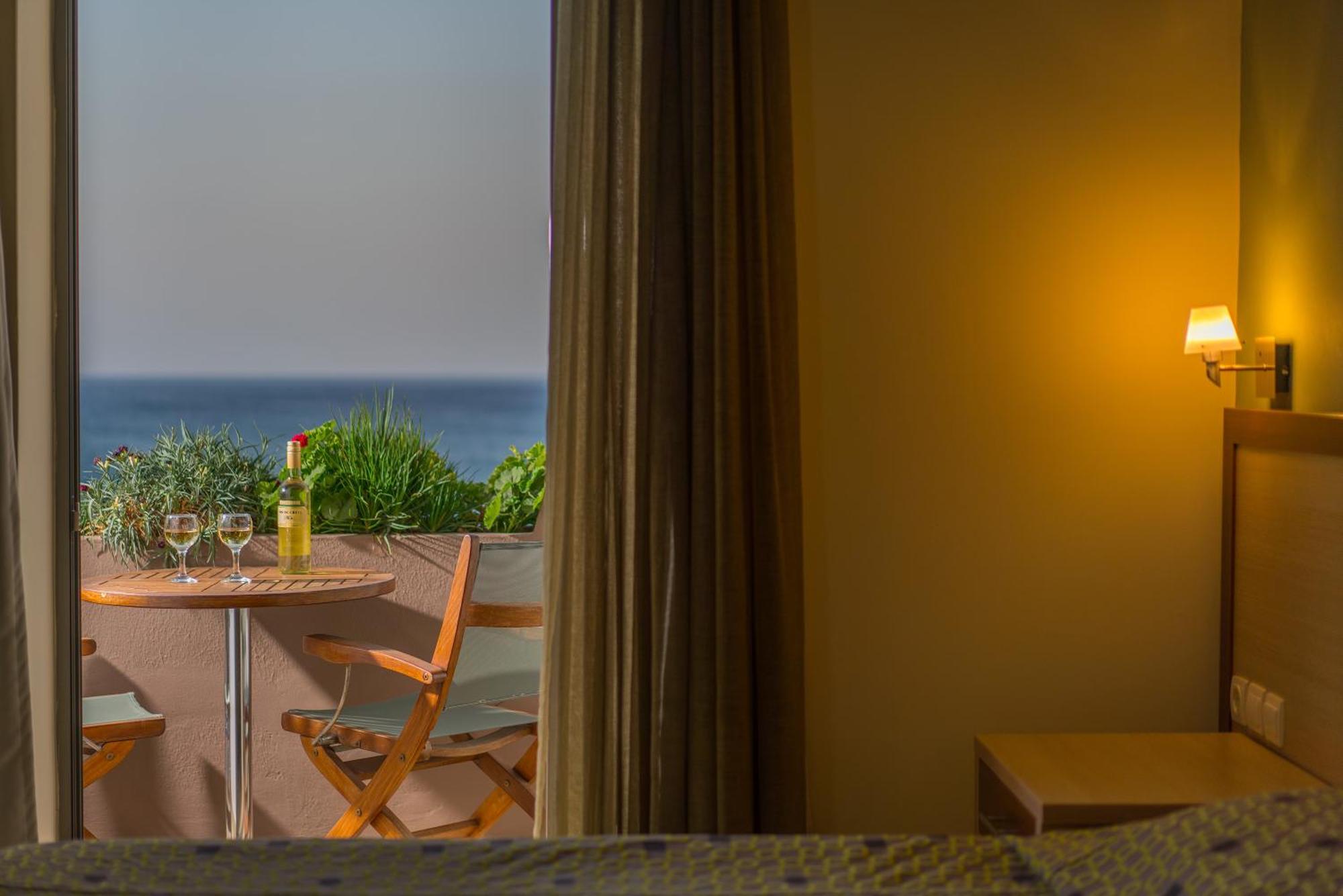 Superior Double or Twin Room Sea View