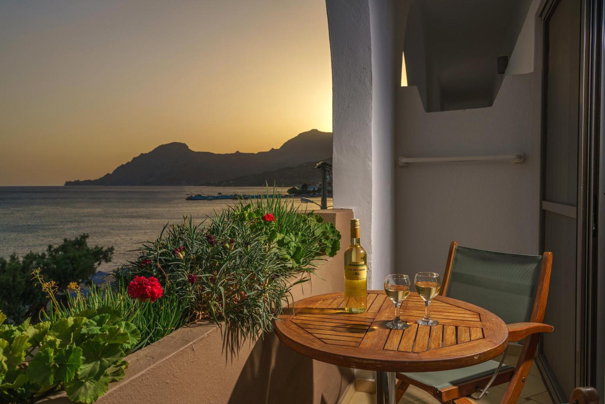 Superior Double or Twin Room Sea View