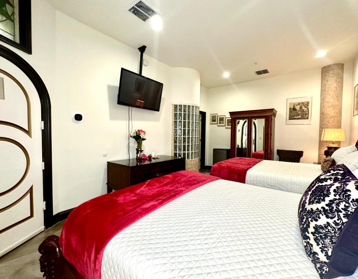 Standard Double Room,1470257786:JPEG