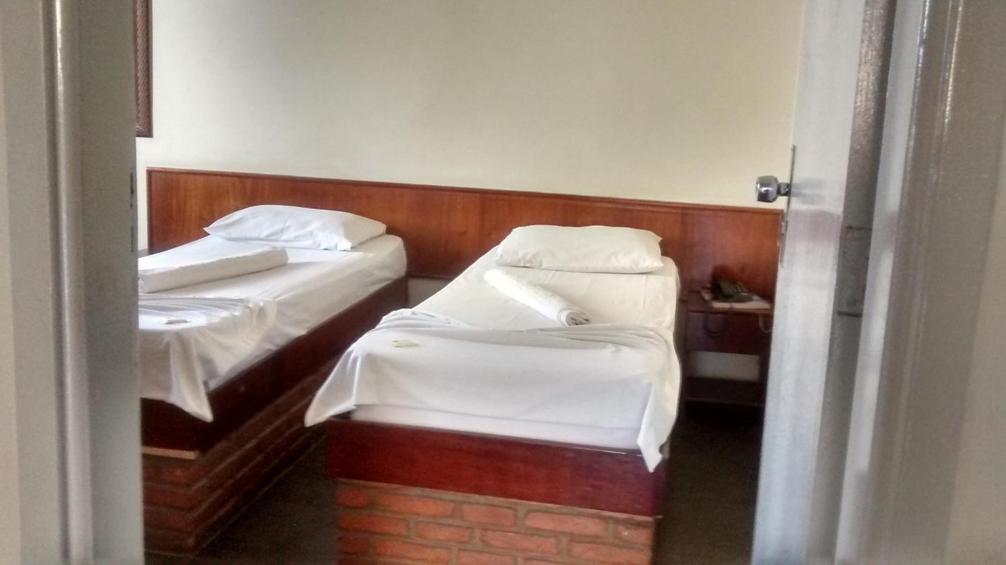 Quarto Duplo Econômico com Ventilador