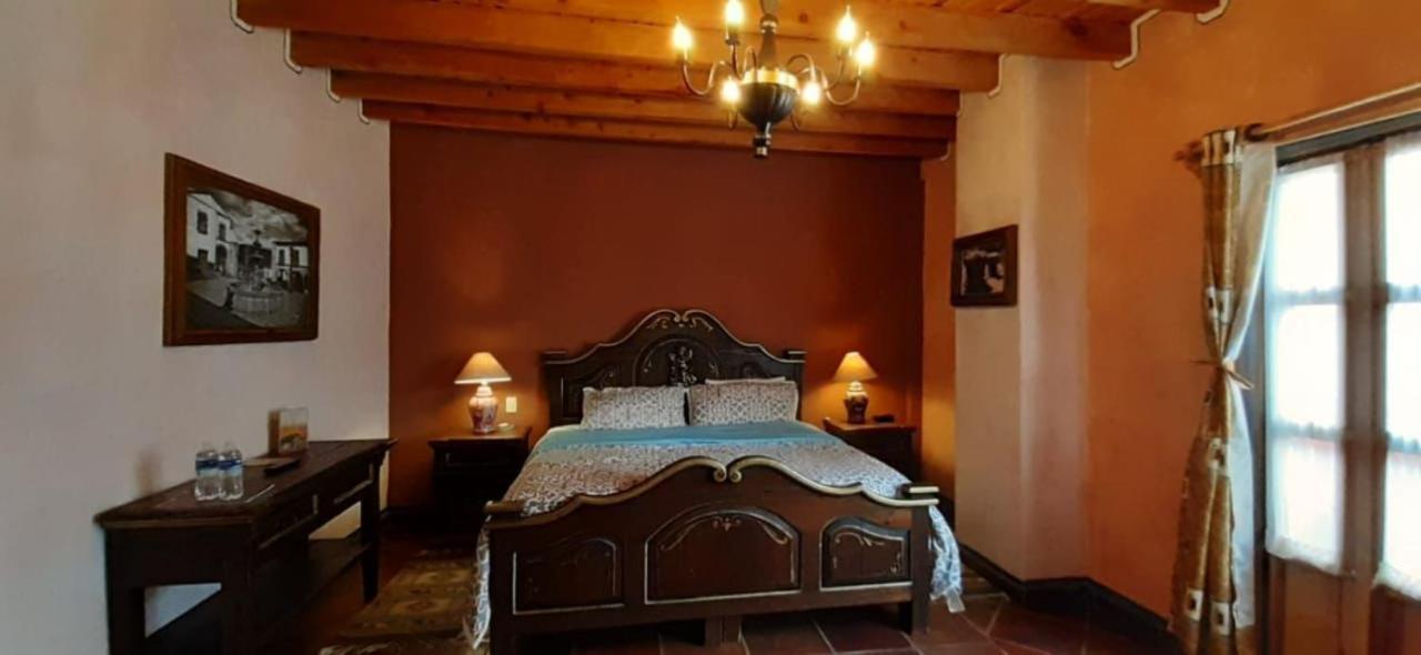 Standard King Room,1473907093:JPEG