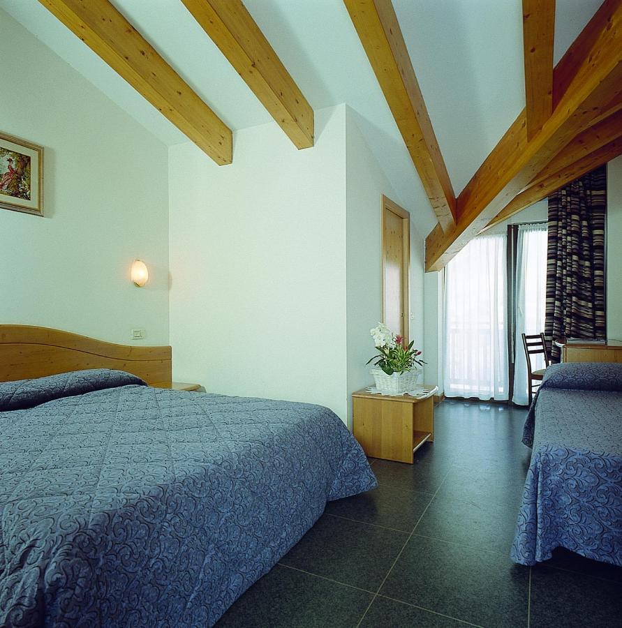 Double Room,1479581844:JPEG