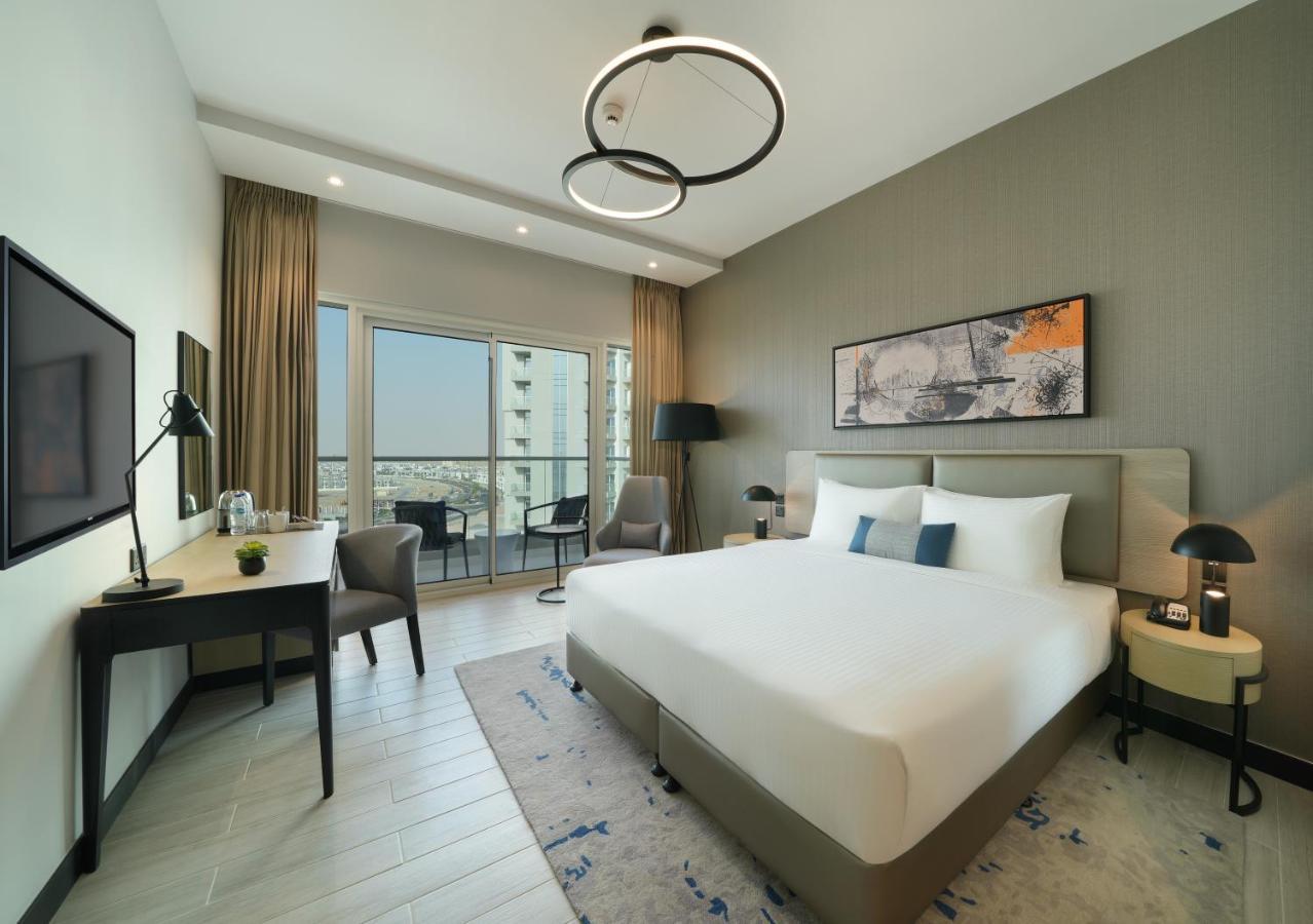 Guest Room – King Bed