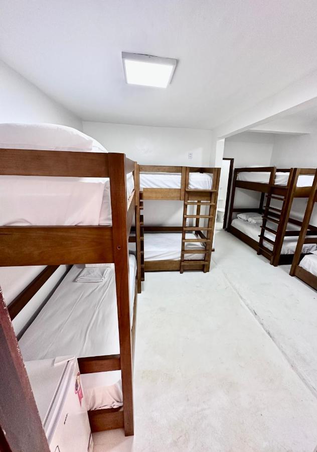Cama em Beliche em Dormitório Masculino