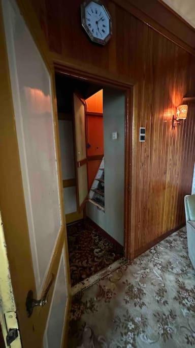 Double Room Private External Bathroom