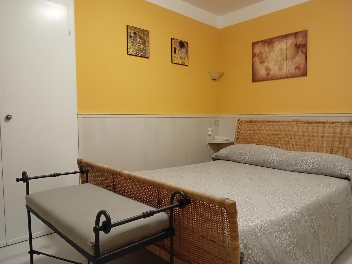Single Room,1498520941:JPEG