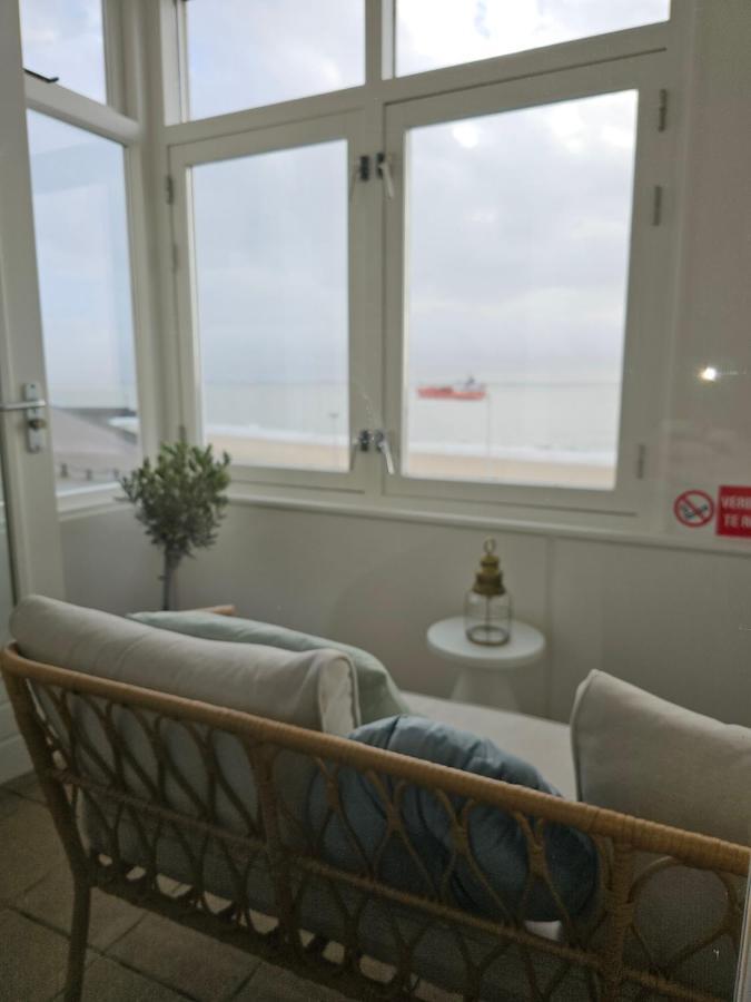 Deluxe Sea Side Loggia Elevator Access Twin Room,1498626772:JPEG