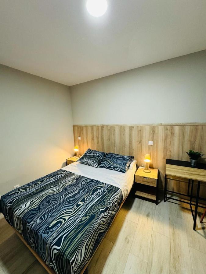 Double Room Private Bathroom