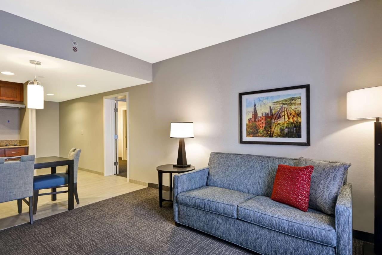 King Studio Suite - Hearing Access/Non-Smoking