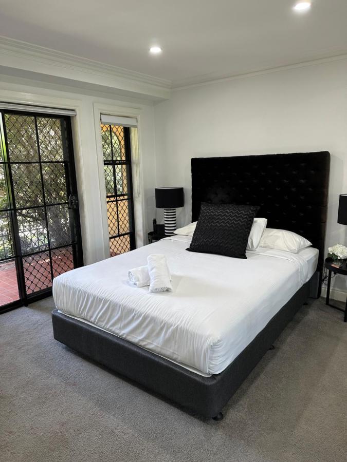 View St Apartment