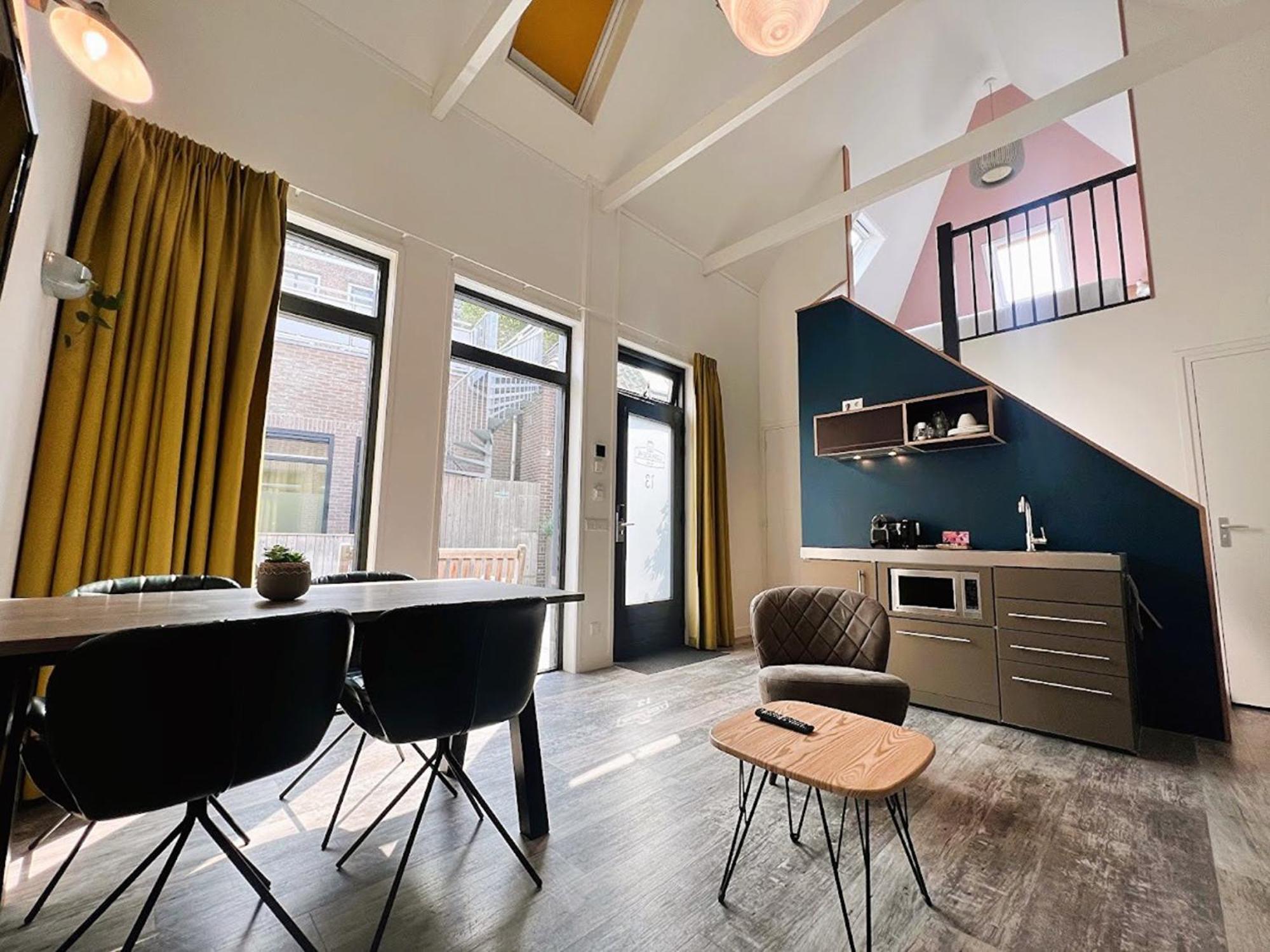 Two-Bedroom Apartment,1515476509:JPEG