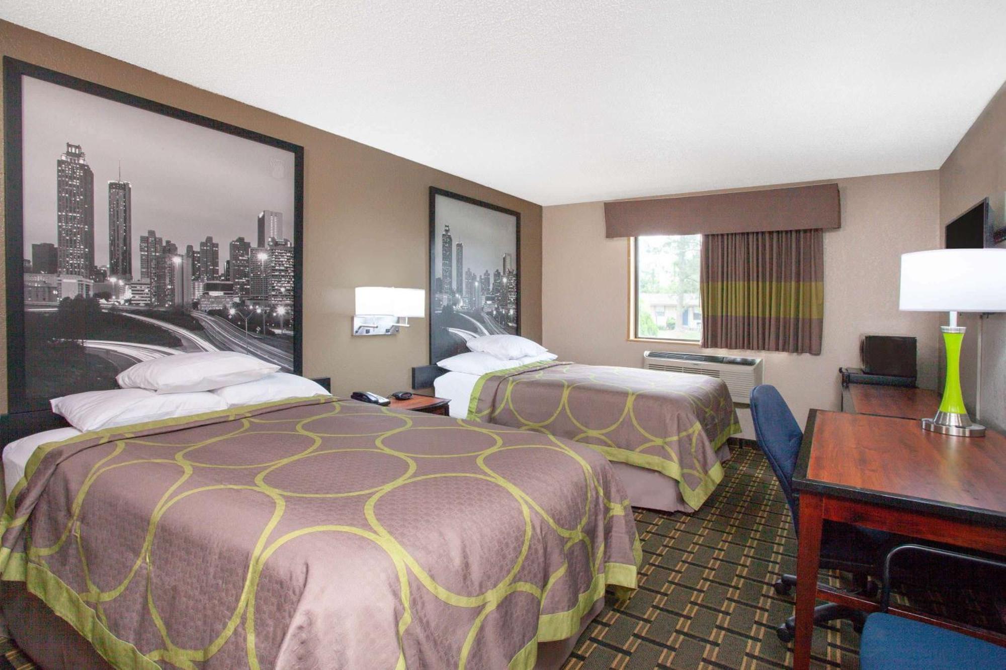Queen Room with Two Queen Beds - Non-Smoking