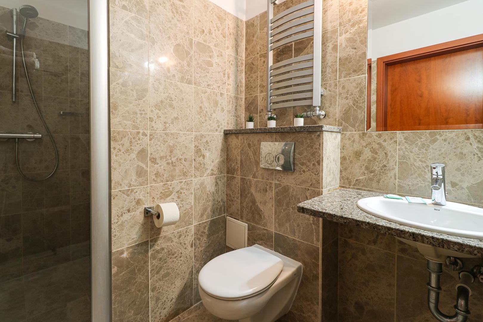 Economy Single Room