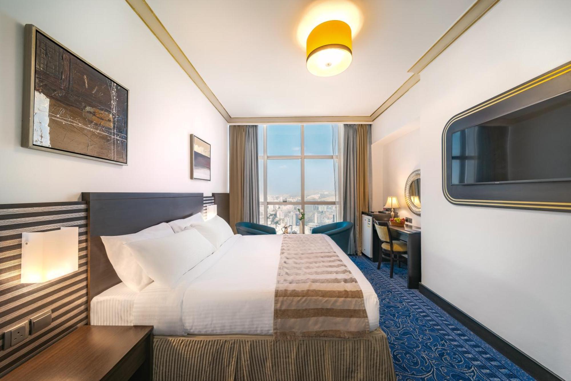 Junior Suite,1774551335:JPEG