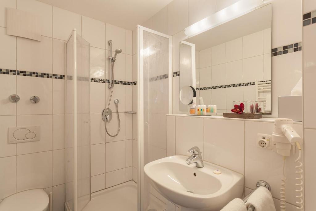 Double Room Lake View