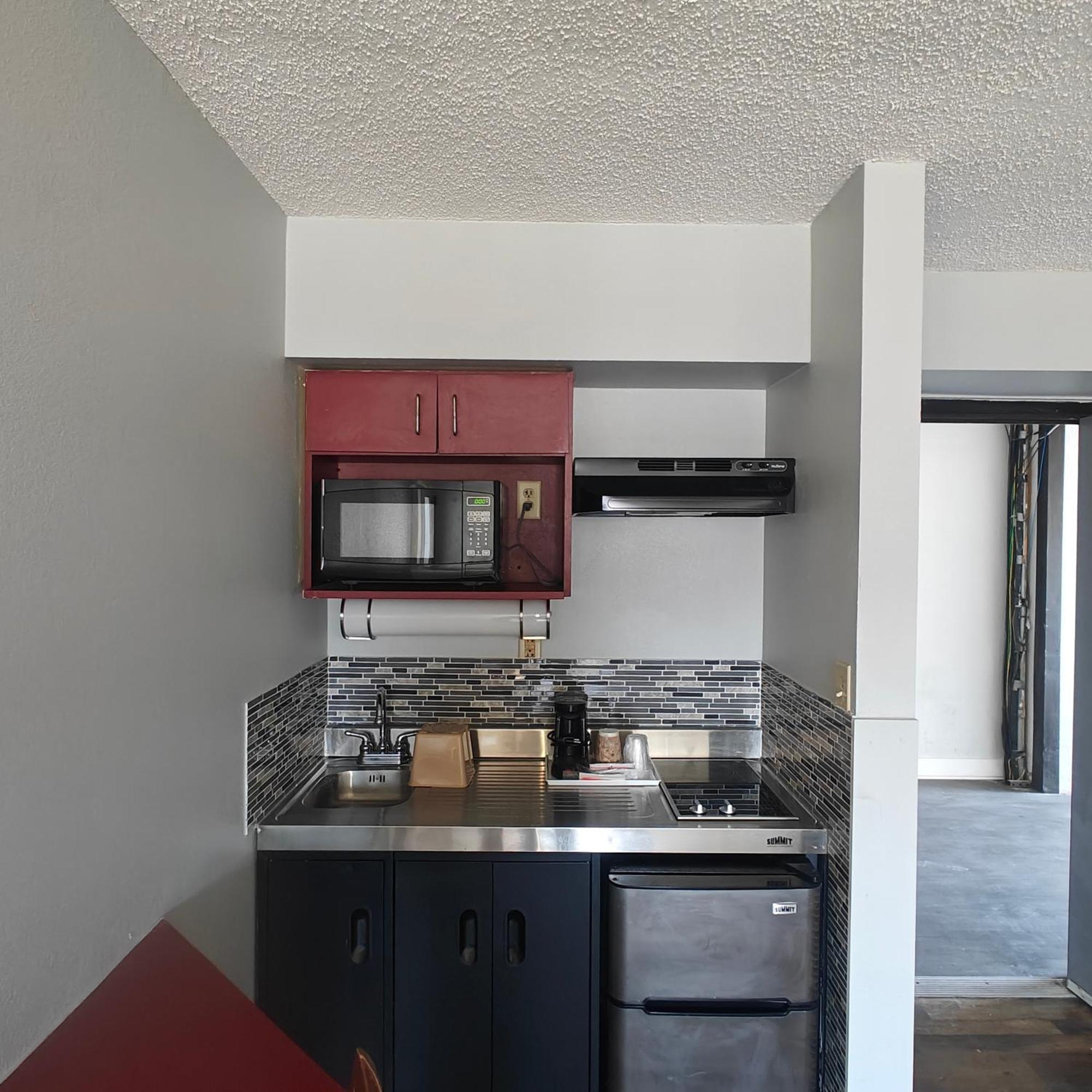 Presidential Suite with Kitchenette