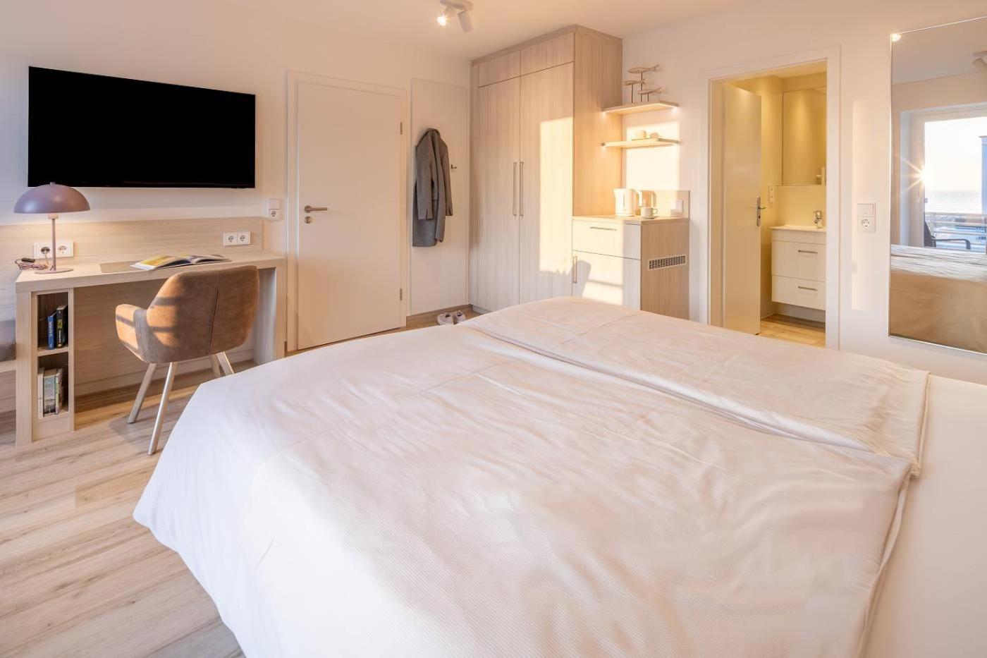 Double Room Balcony Sea View