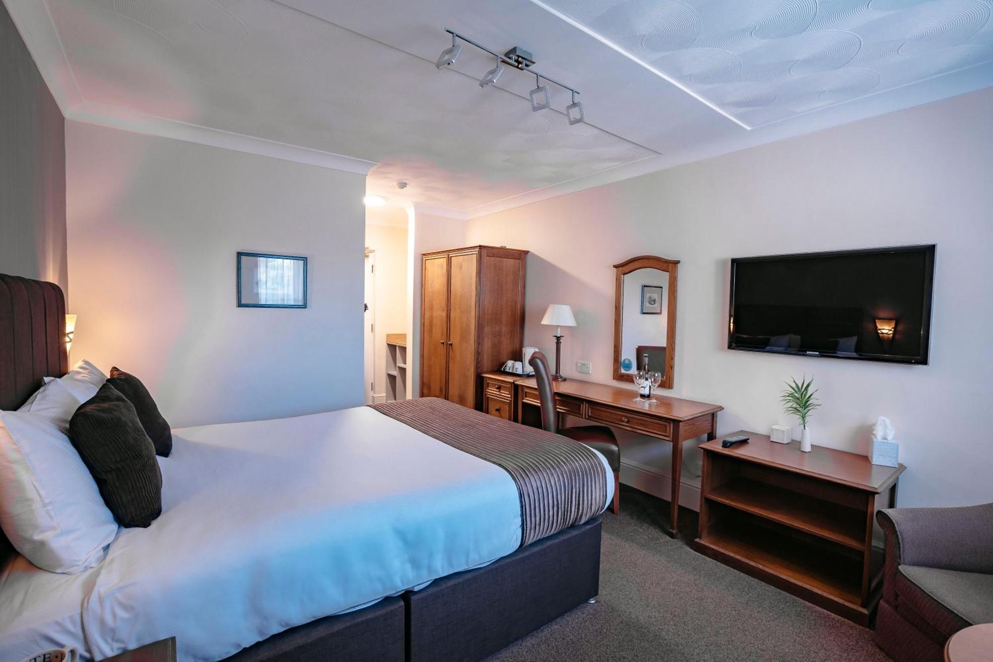 Standard Double Room - Non-Smoking