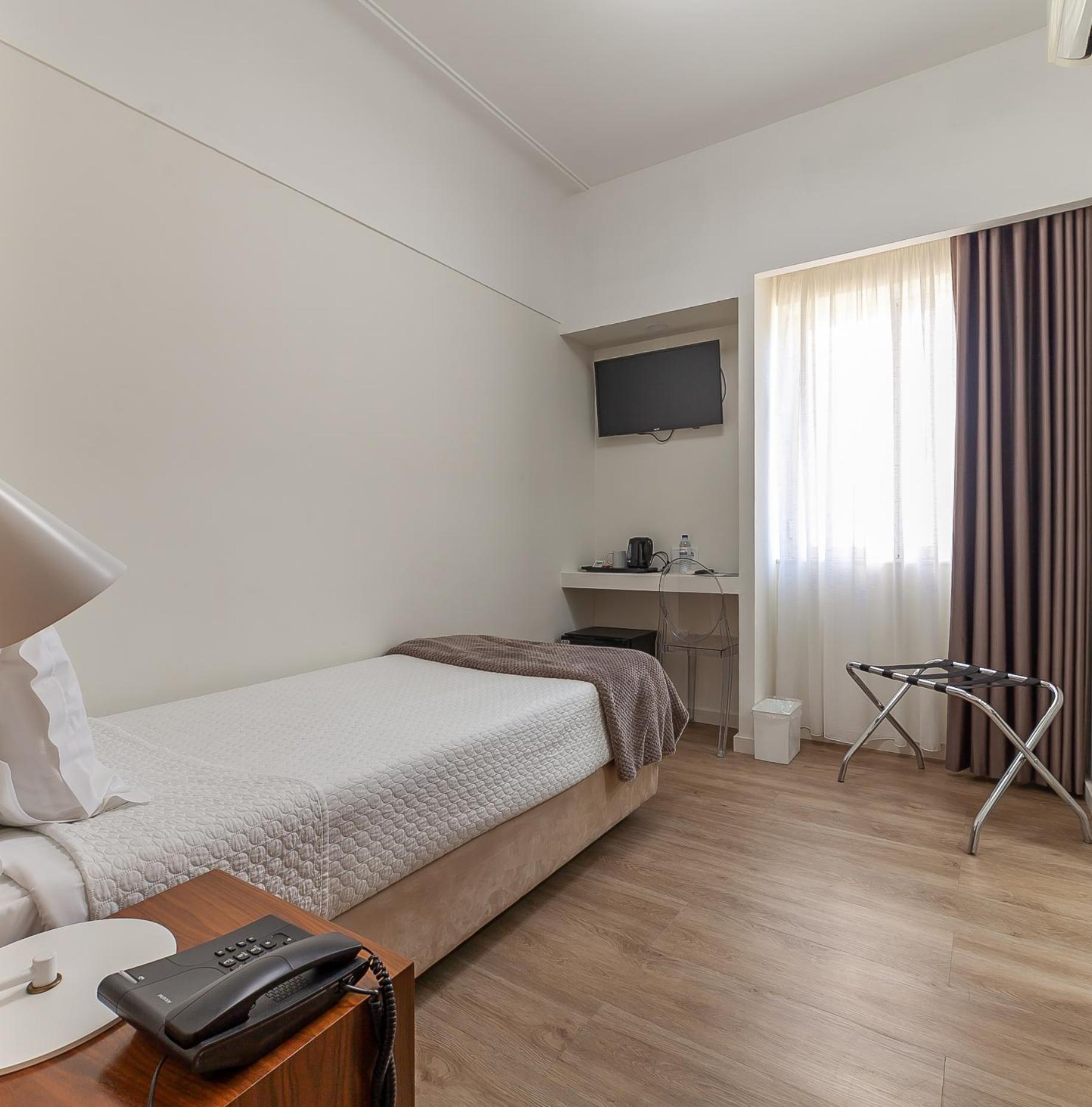 Single Room,1516397860:JPEG