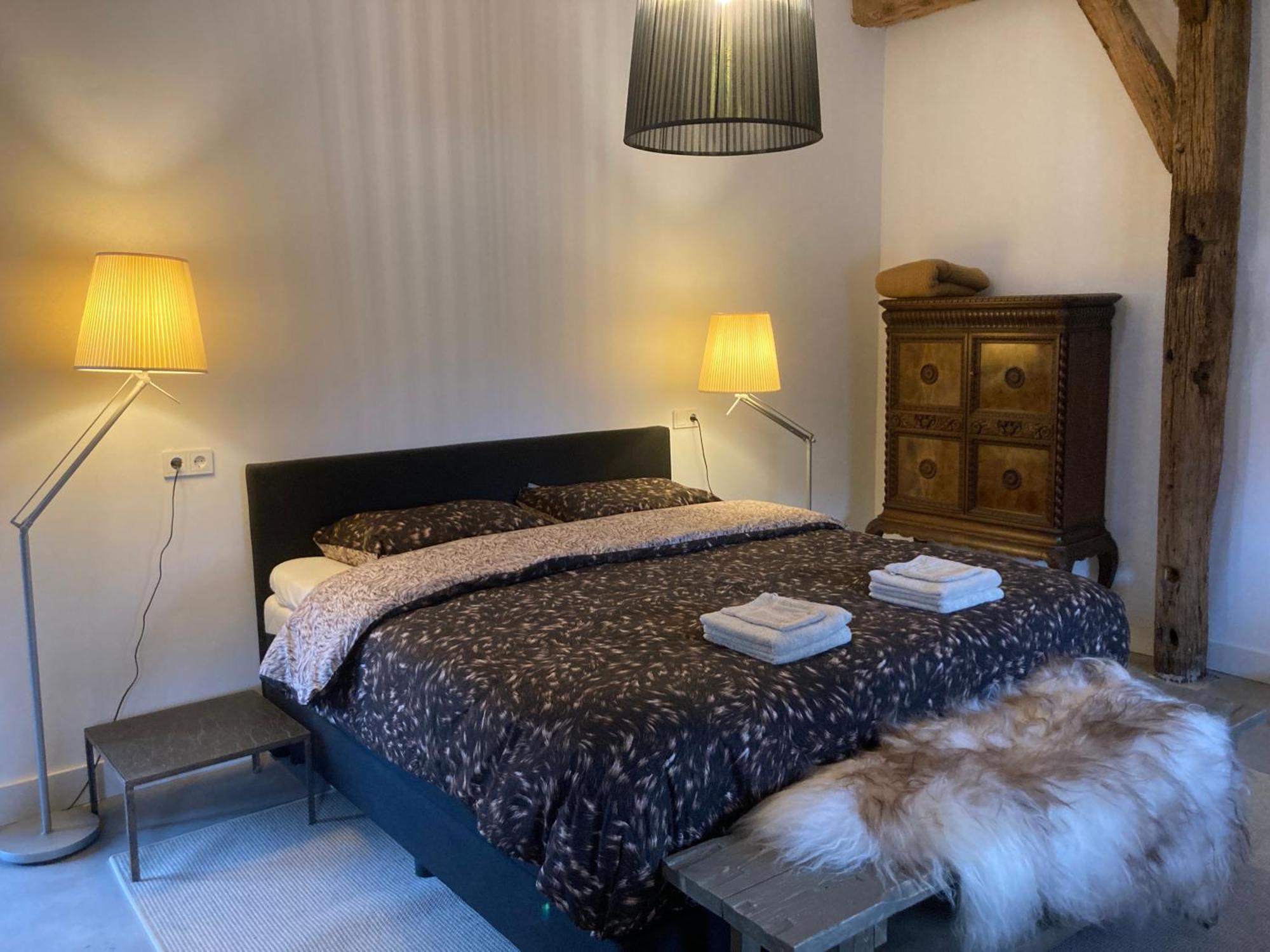 Grote Tweepersoonskamer met 1 of 2 Bedden