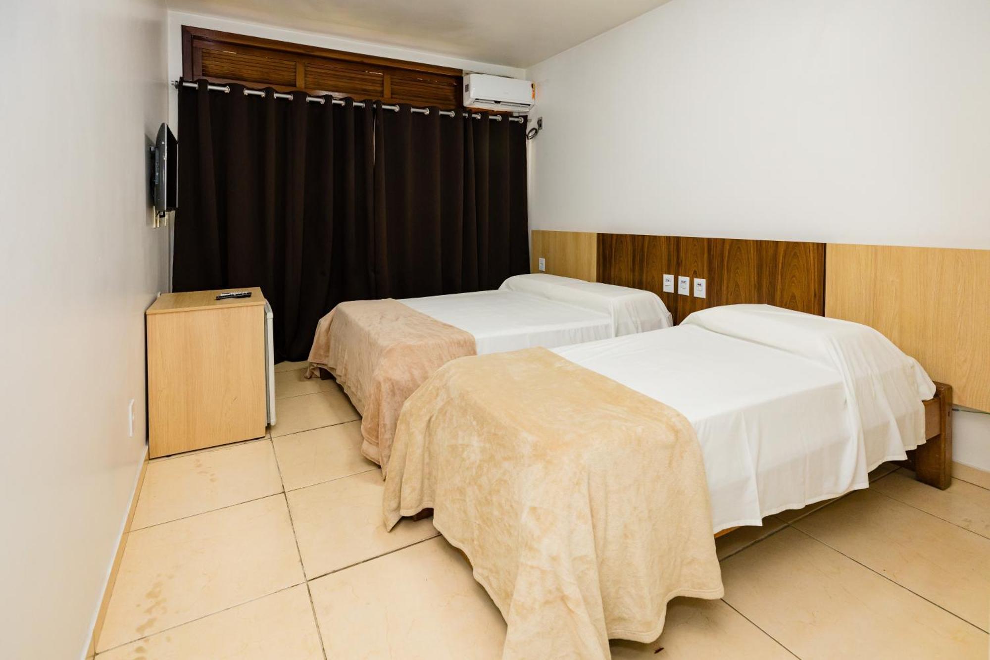 Quarto Triplo Standard