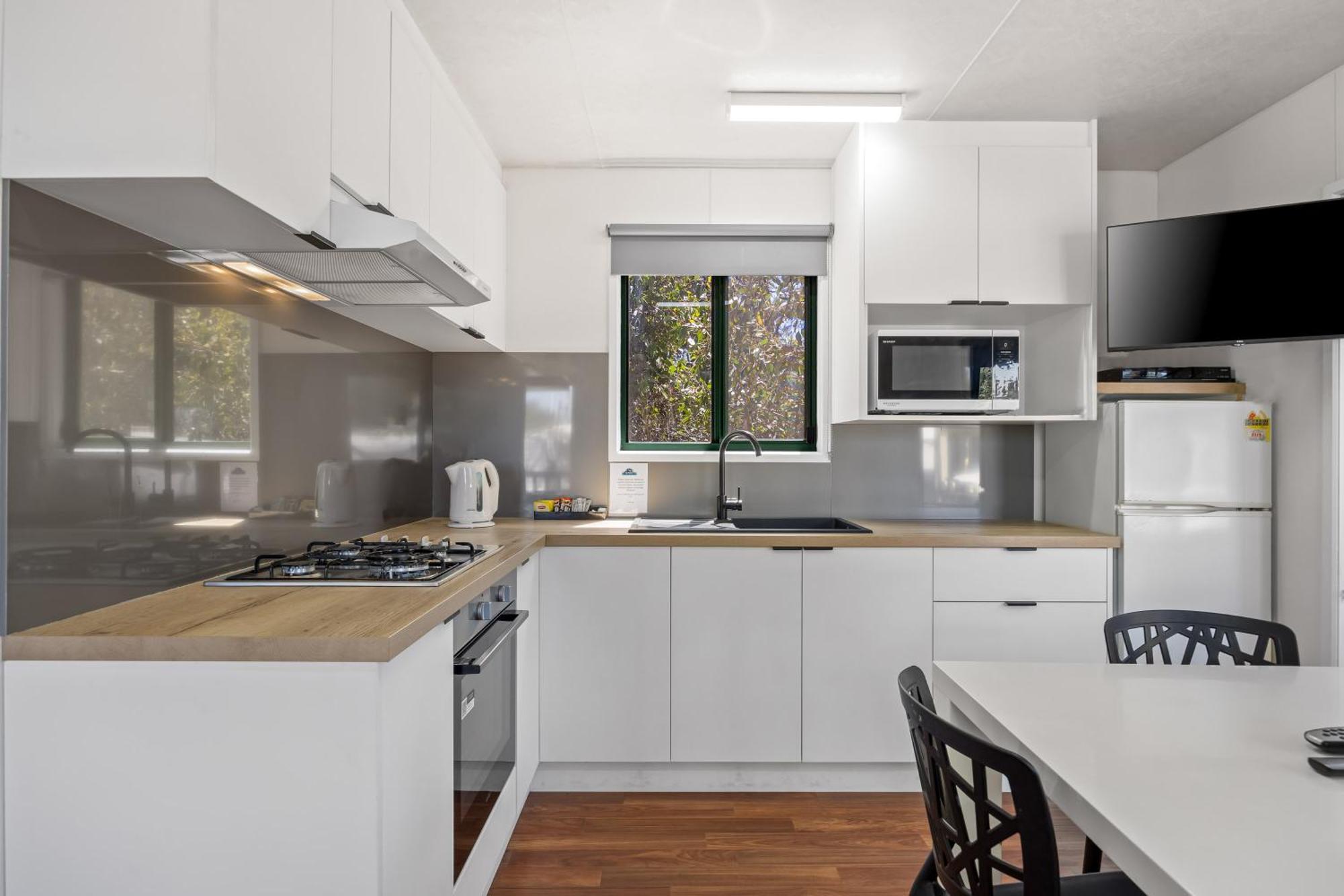 Two-Bedroom Cottage (6 Adults)
