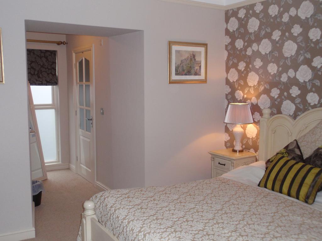Premium King Room